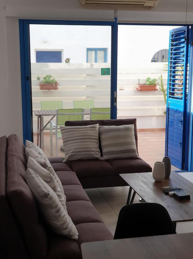 Central Gem - 10 Min Walk To The Sea, Harbor And Mall Apartment Paphos Ngoại thất bức ảnh