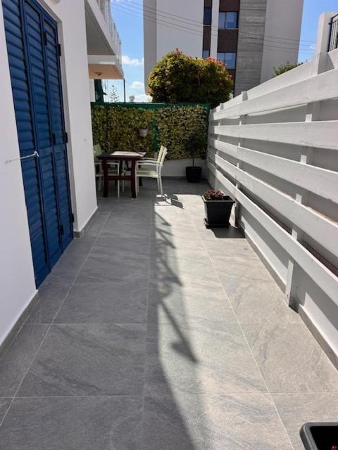 Central Gem - 10 Min Walk To The Sea, Harbor And Mall Apartment Paphos Ngoại thất bức ảnh